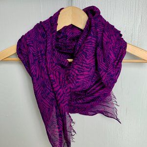 Soft Purple and Navy Lightweight Scarf